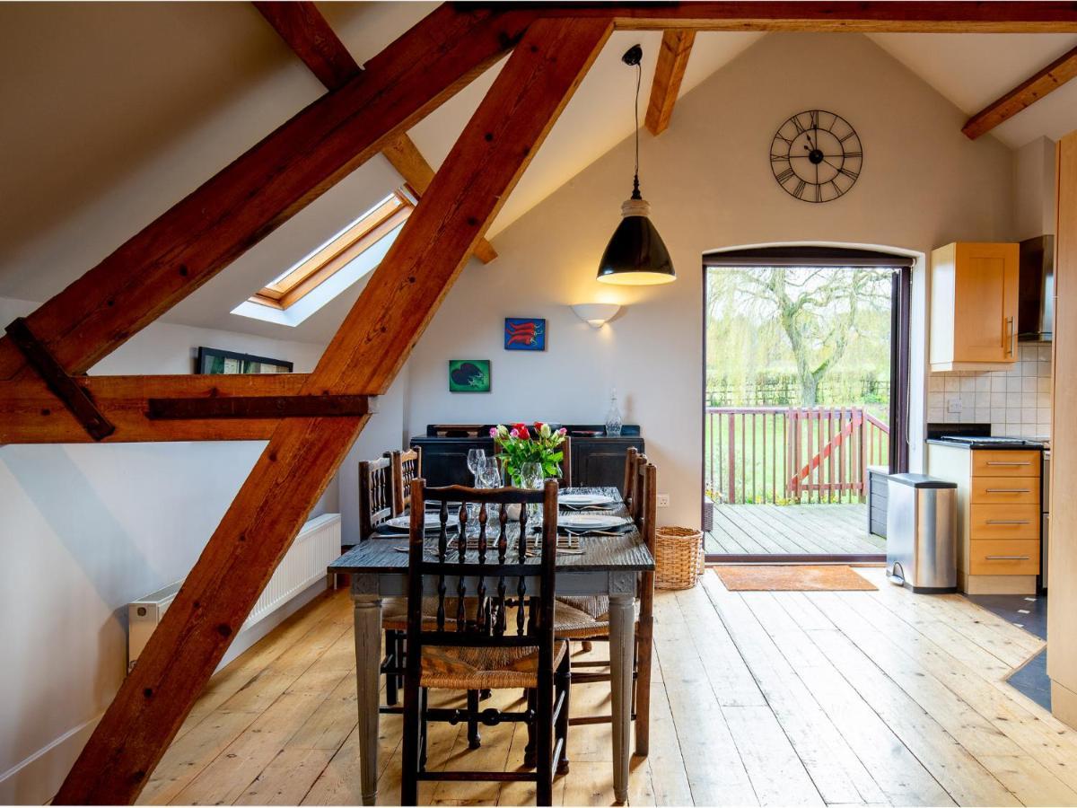 Вилла Granary At Rectory Farm Wolford Экстерьер фото